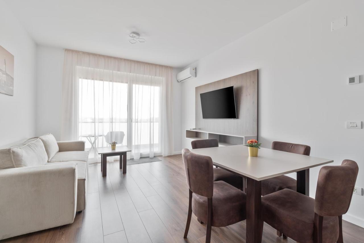 오라데아 Grand Hill Flats 아파트 외부 사진