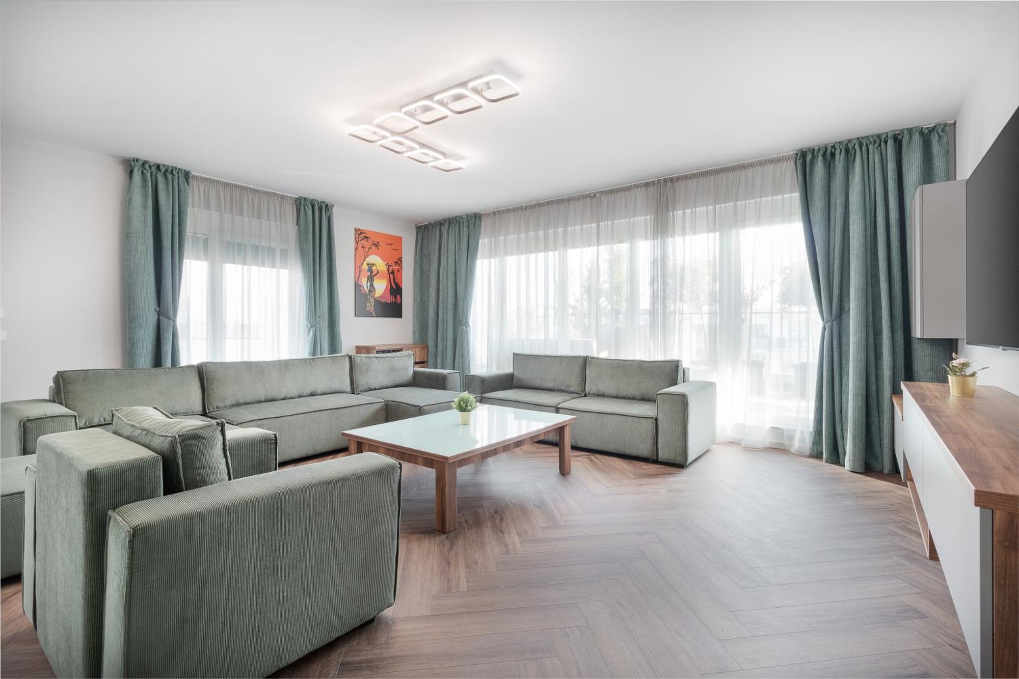 오라데아 Grand Hill Flats 아파트 외부 사진